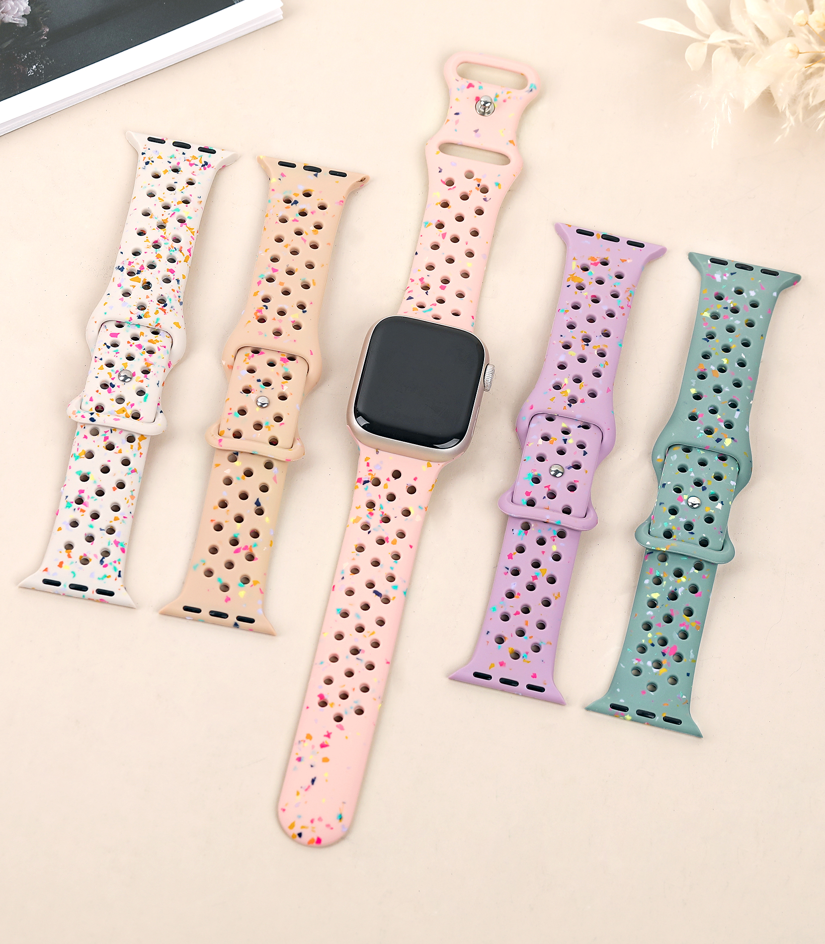 Silicone Strap for Apple watch - Women'S Accessories Nike のレビューと価格