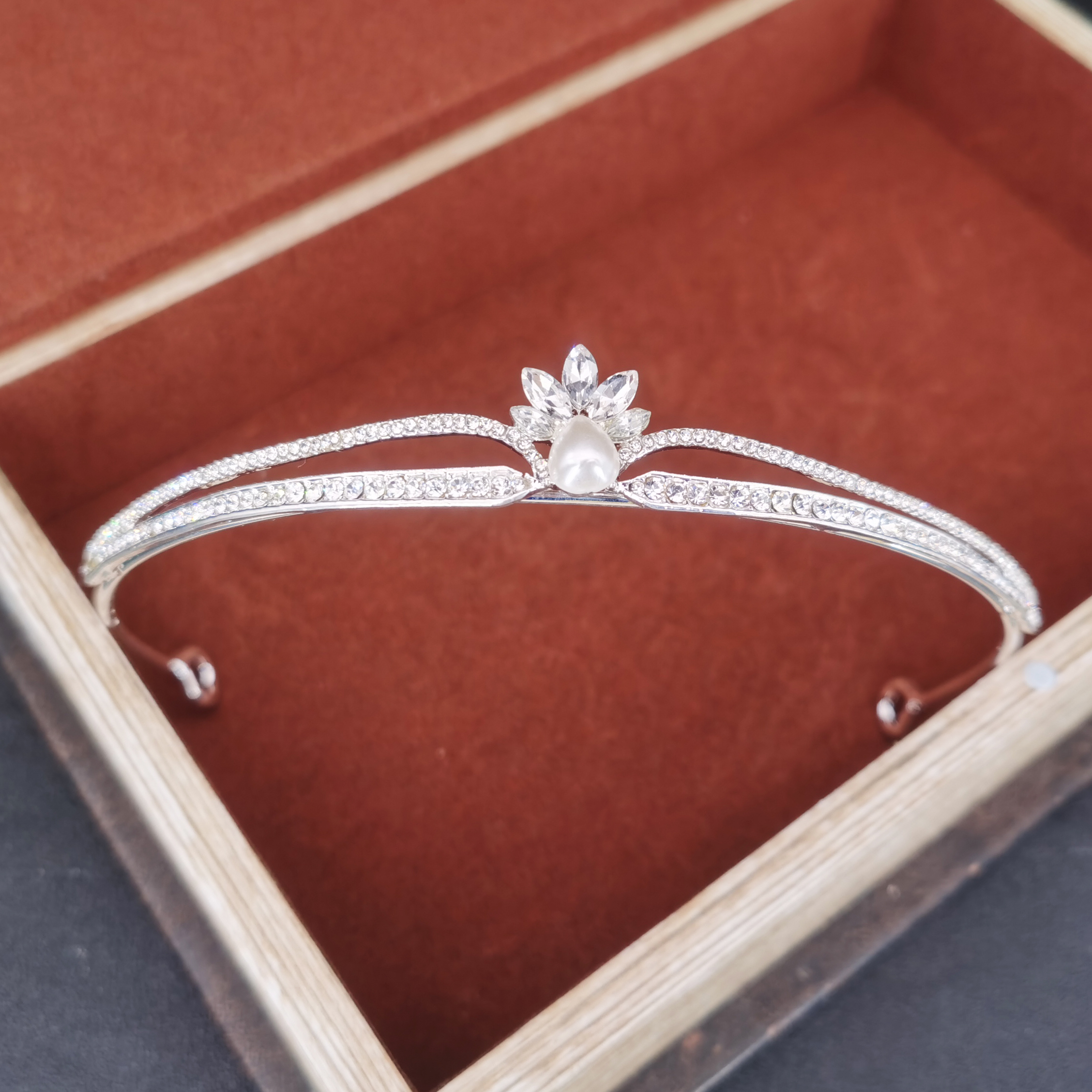 Gorgeous Crystal Bridal Hair T - Women'S Hair Accessories Wedding のレビューと価格