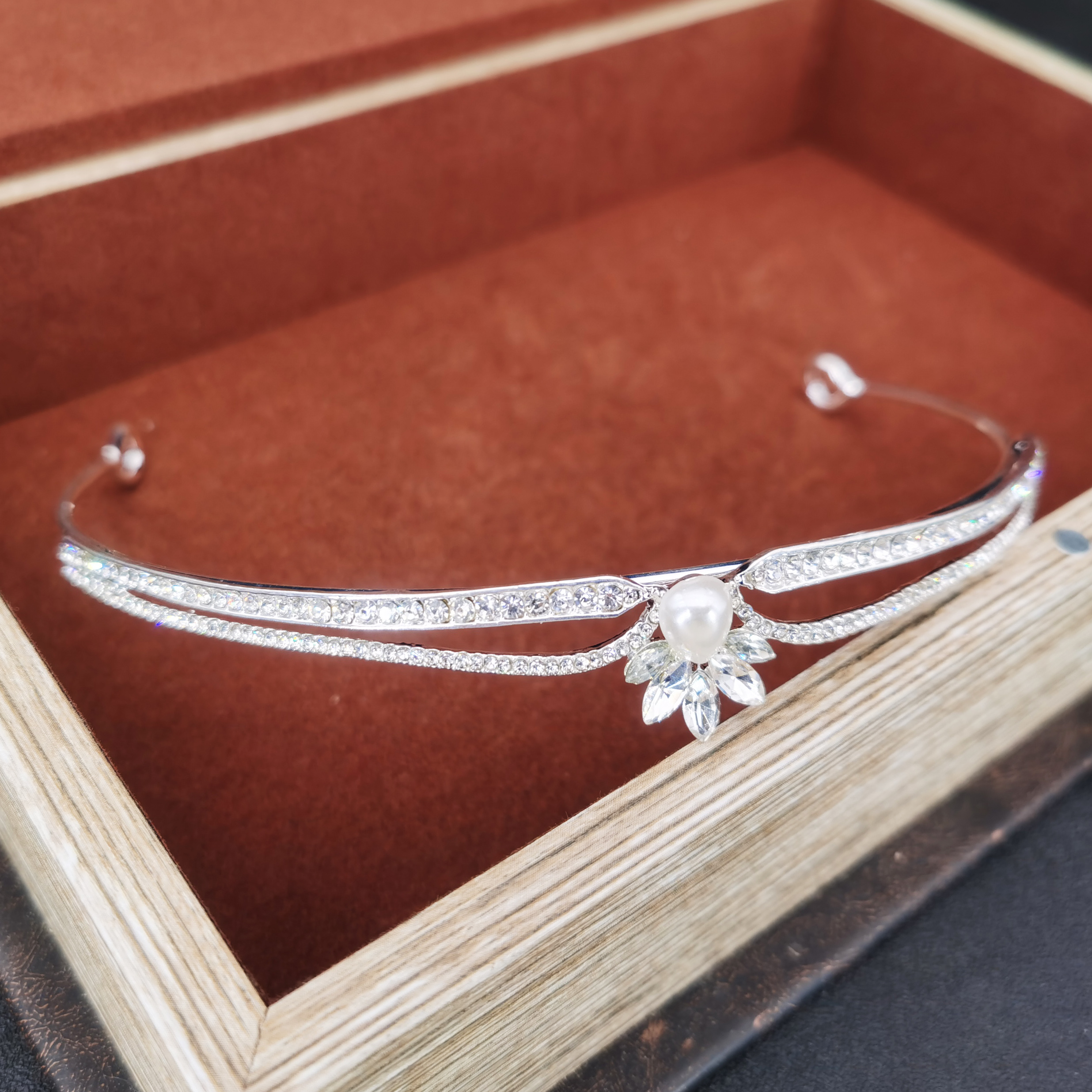 Gorgeous Crystal Bridal Hair T - Women'S Hair Accessories Wedding のレビューと価格