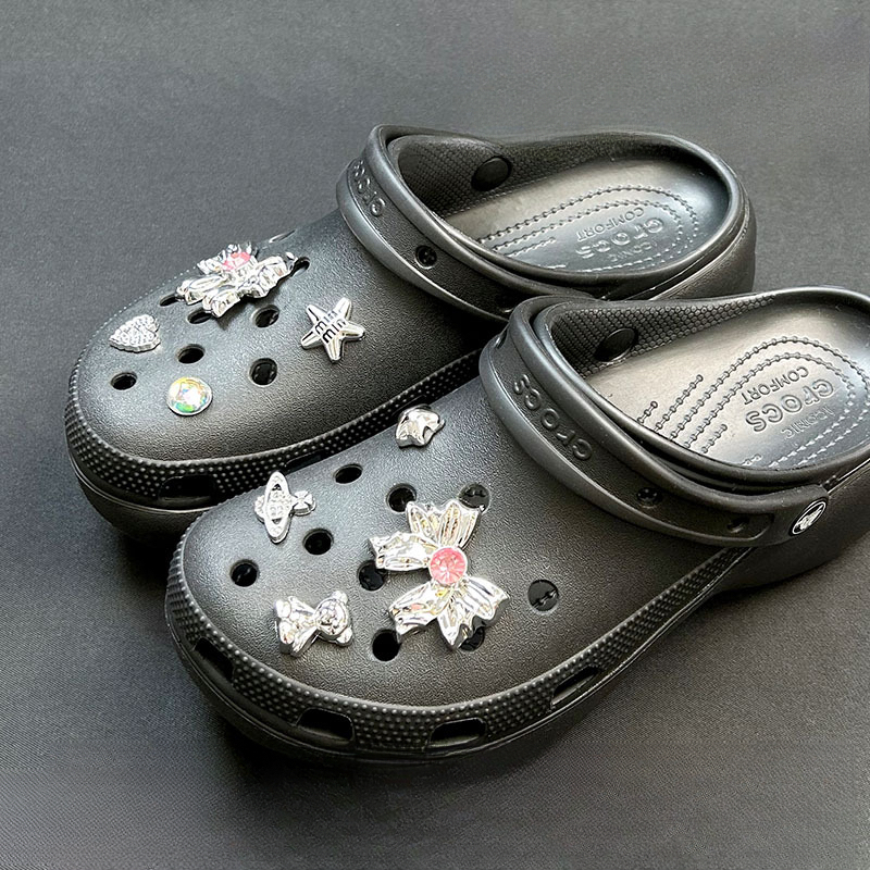 2025 Silver Hot Selling Bow So - Women'S Accessories Crocs のレビューと価格