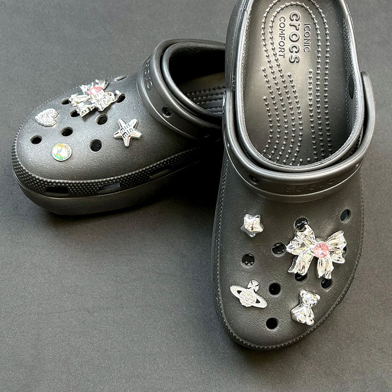 2025 Silver Hot Selling Bow So - Women'S Accessories Crocs のレビューと価格