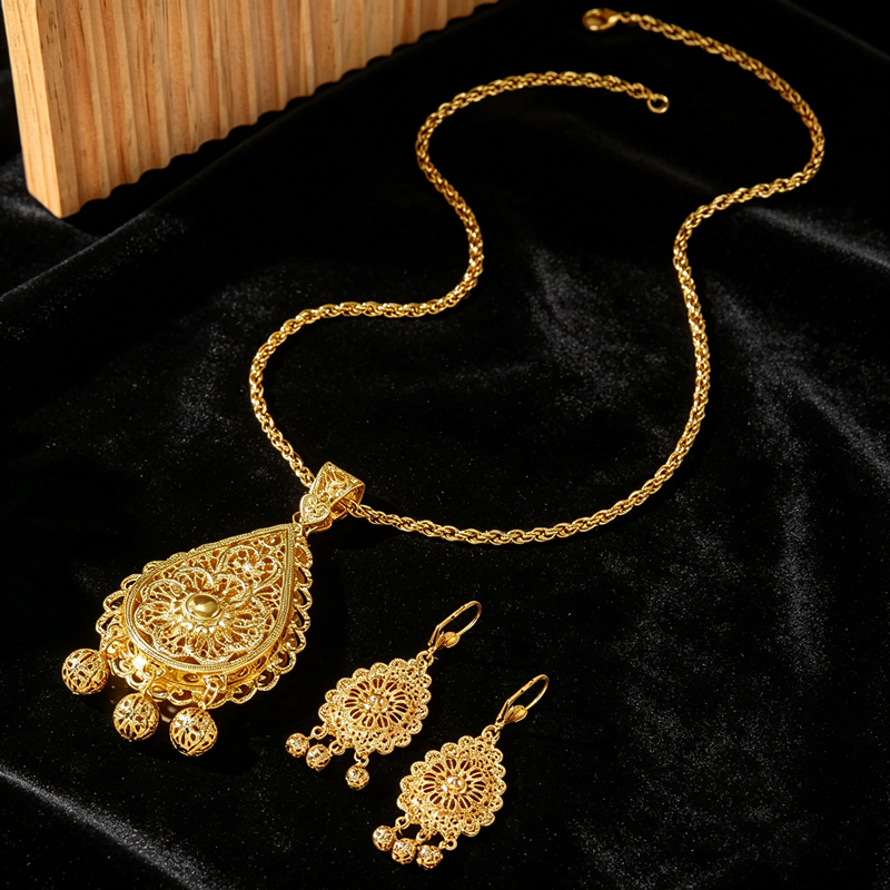 Plated Hollow Carved Set, Doub - Layered Necklace Set のレビューと価格