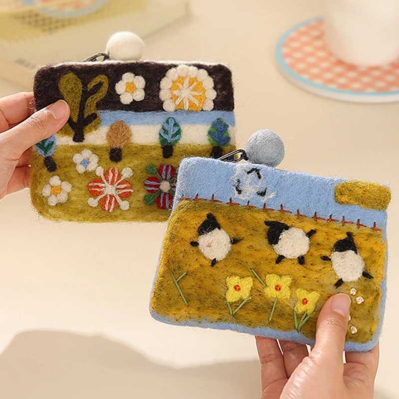 Handmade Nepal Wool Felt Coin  - Women Accessories Nepal のレビューと価格