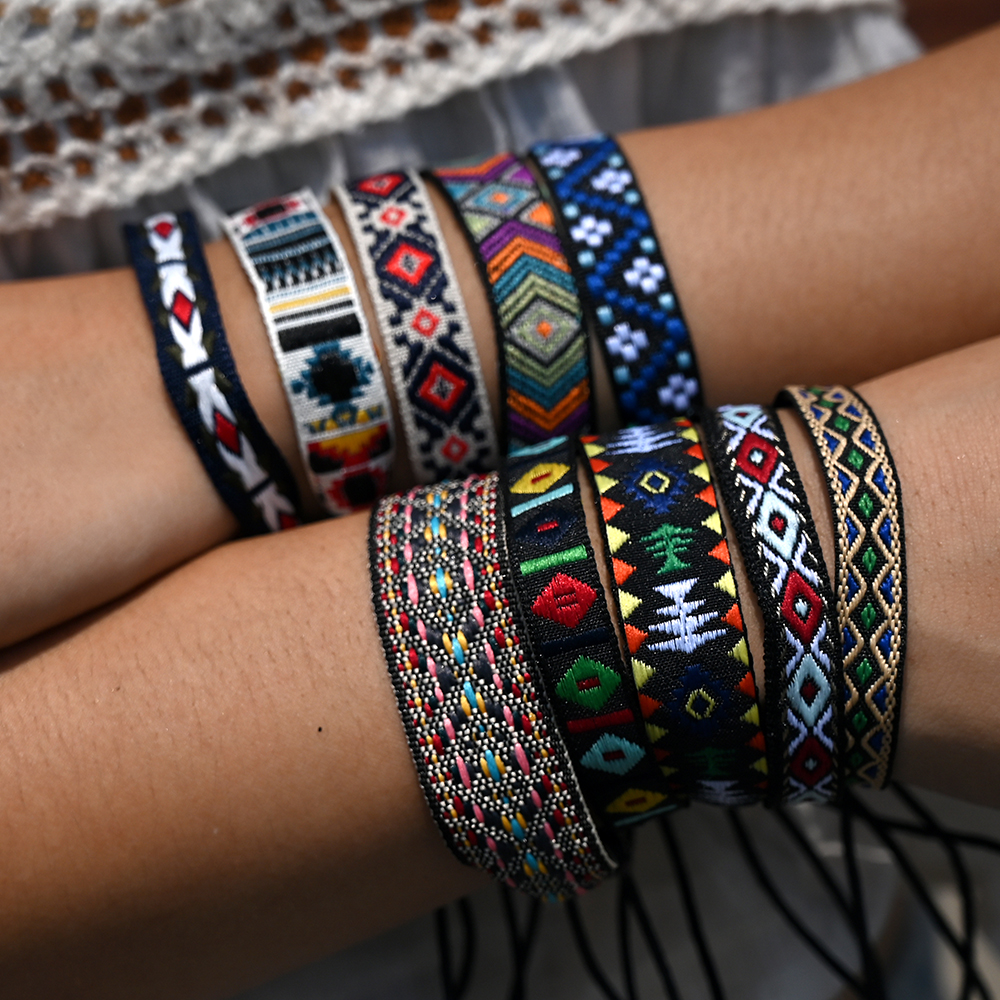 10Pcs/Lot Nepal Handmade Brace - Women Accessories Nepal のレビューと価格