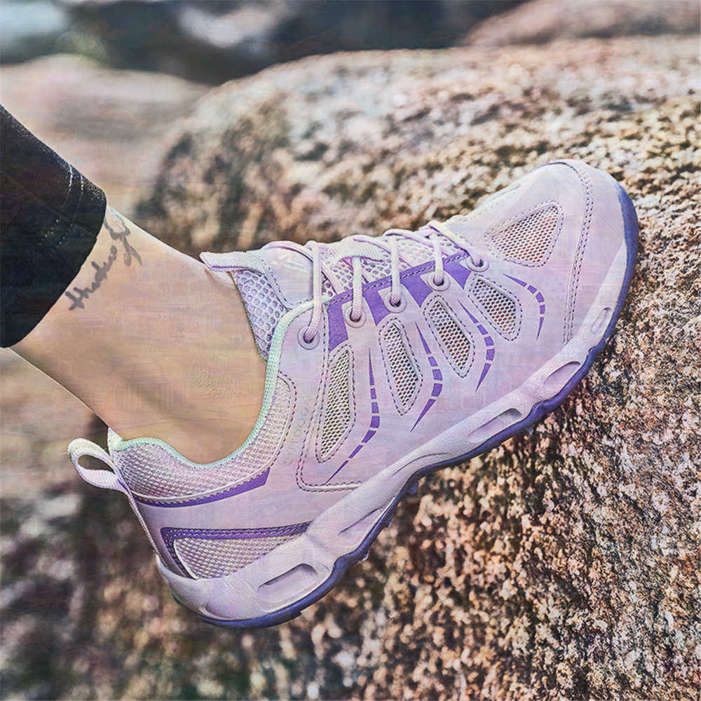 Sumer Round Tip Silver Sneaker - Women'S Exercise Accessories のレビューと価格