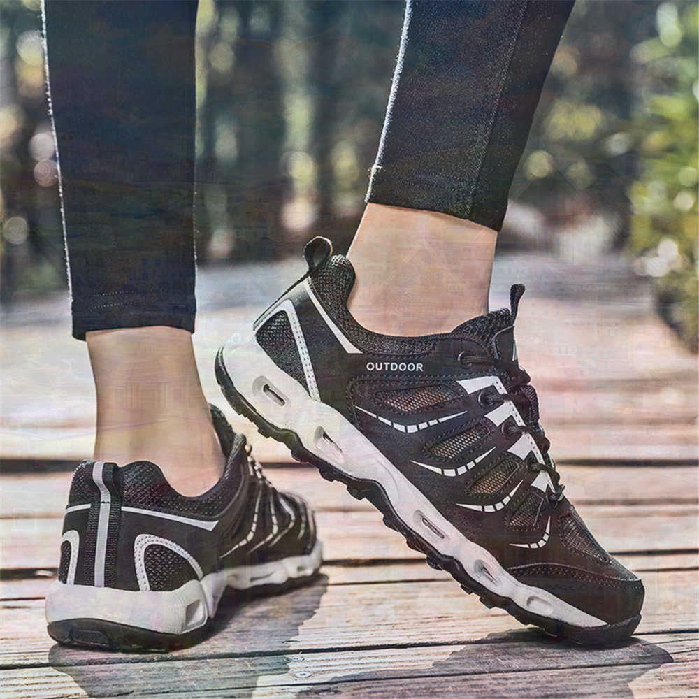 Sumer Round Tip Silver Sneaker - Women'S Exercise Accessories のレビューと価格