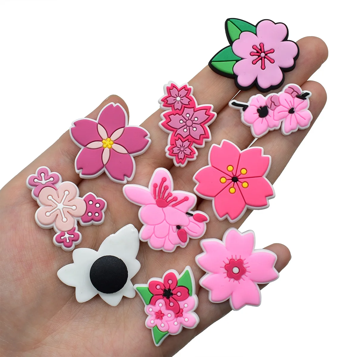Cute Pink Flower Shoe Charms f - Women'S Accessories Crocs のレビューと価格