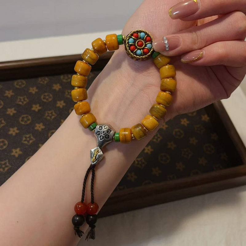 Yak Bone Matching Nepal Bracel - Women Accessories Nepal のレビューと価格