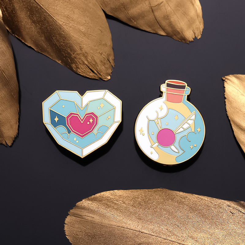 Cute Game Series Love Enamel P - Women Accessories Picture のレビューと価格