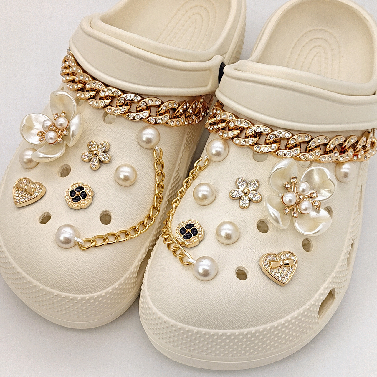 Floral Pearl Shoe Charms for C - Women'S Accessories Crocs のレビューと価格