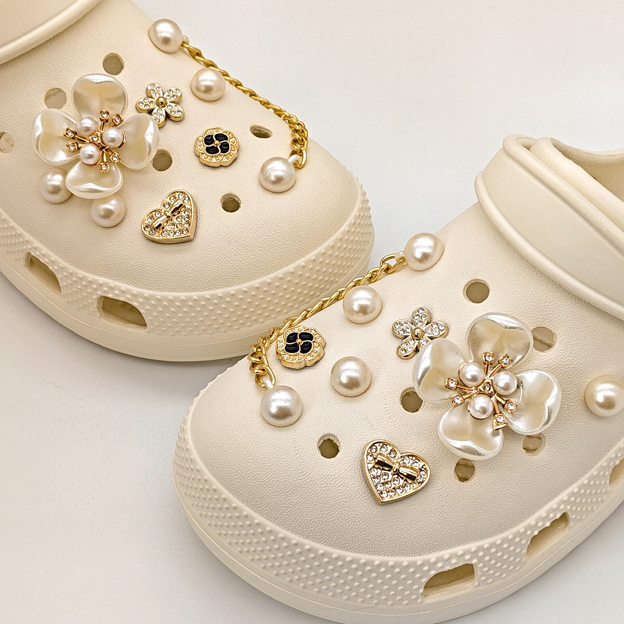 Floral Pearl Shoe Charms for C - Women'S Accessories Crocs のレビューと価格