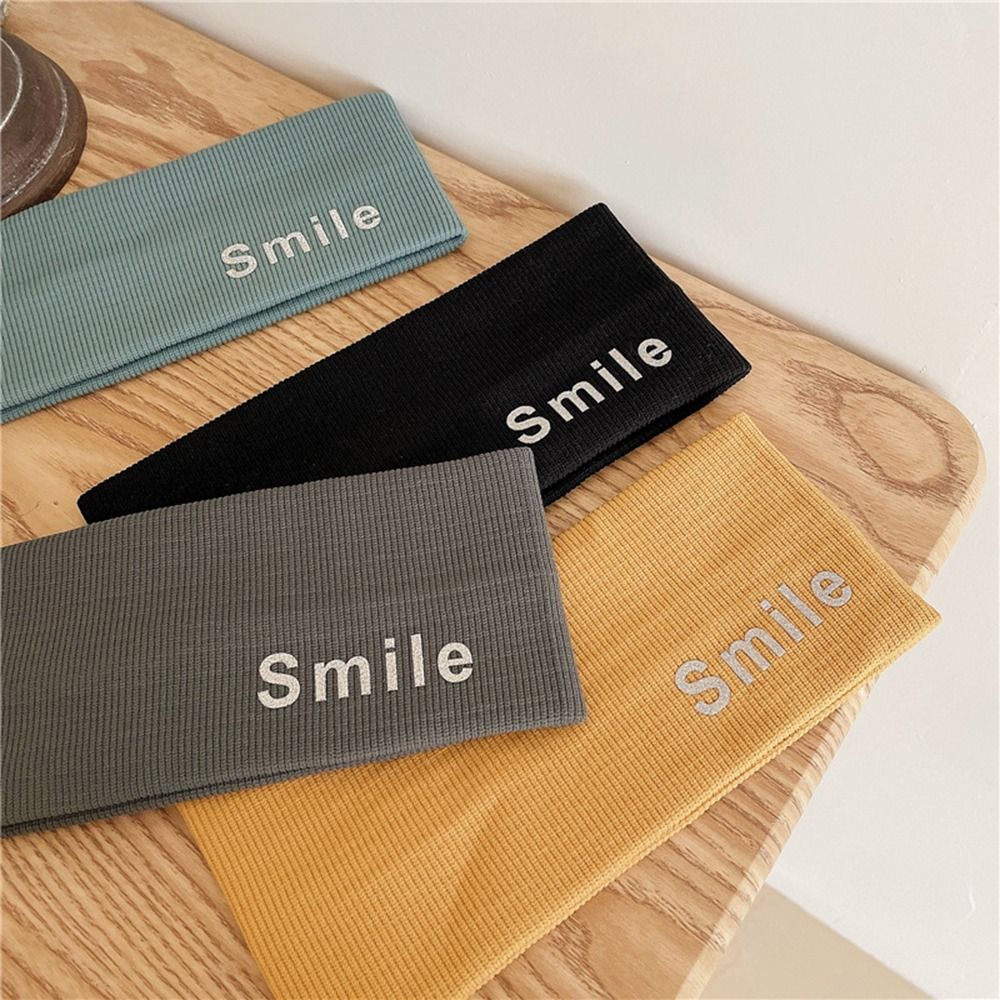 Absorbing Letter Smile Printin - Women'S Exercise Accessories のレビューと価格
