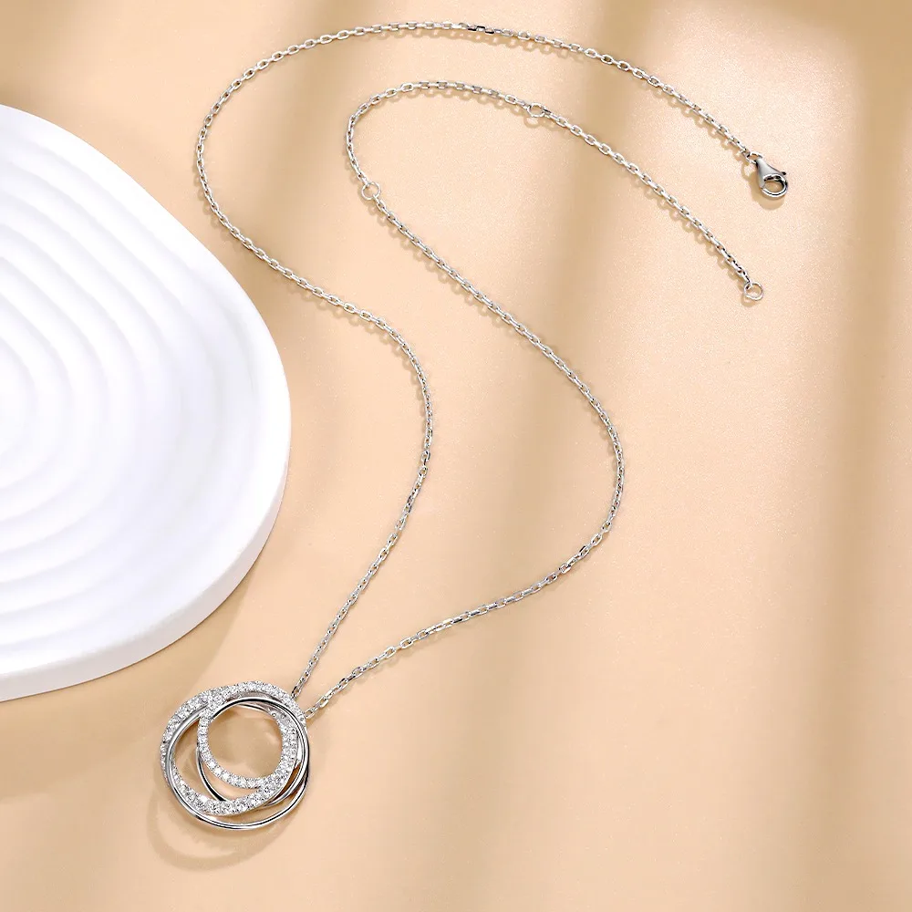 M-JAJA Moissanite Pendant Neck - Layered Necklace Set のレビューと価格