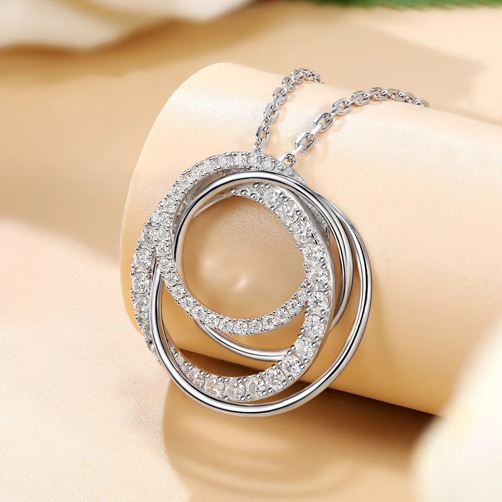 M-JAJA Moissanite Pendant Neck - Layered Necklace Set のレビューと価格